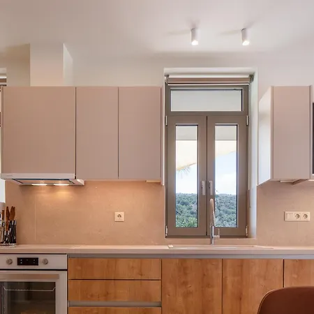 Soliva Villa, A Modern Hideaway, By Thinkvilla Villa Gonia