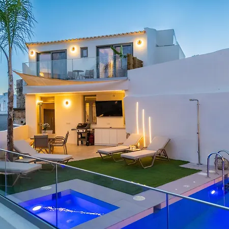 Soliva Villa, A Modern Hideaway, By Thinkvilla * Gonia